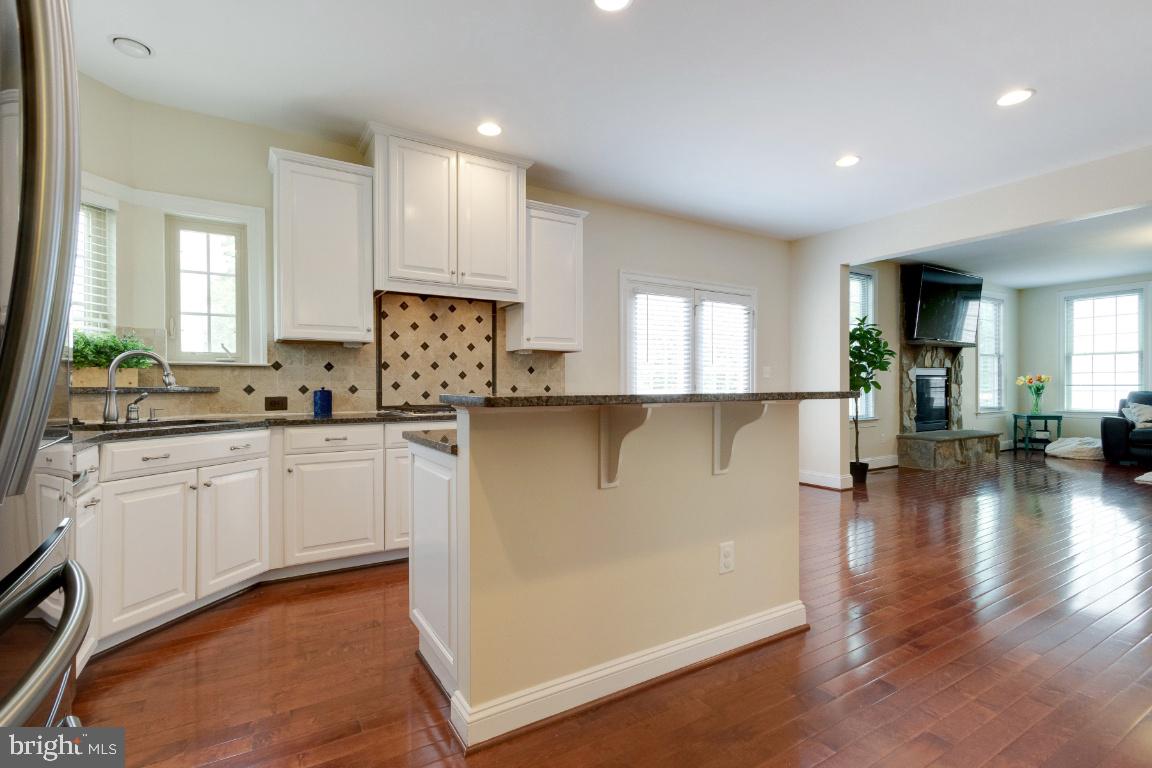 26030 BLACKBERRY KNOLL COURT