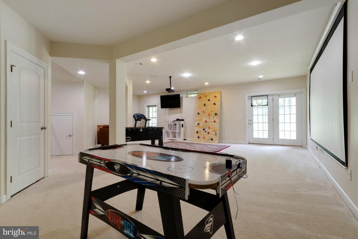 26030 BLACKBERRY KNOLL COURT