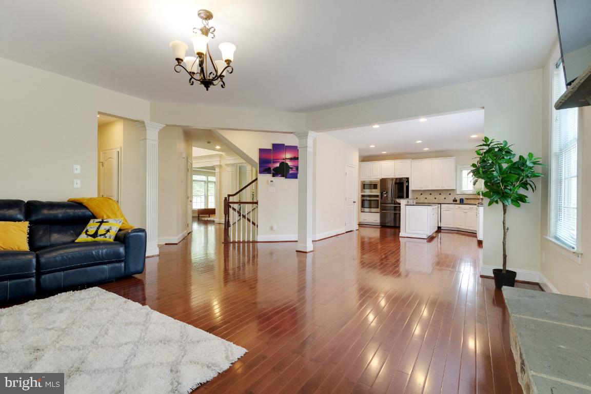 26030 BLACKBERRY KNOLL COURT