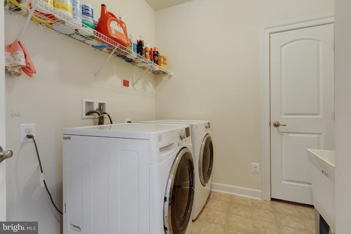 26030 BLACKBERRY KNOLL COURT