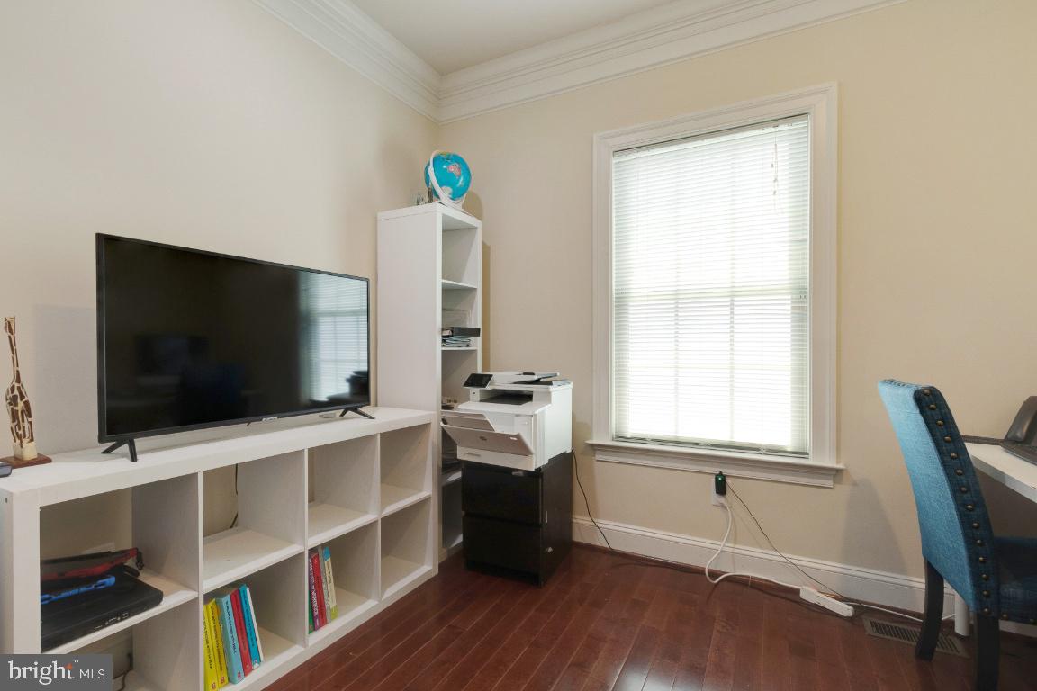 26030 BLACKBERRY KNOLL COURT