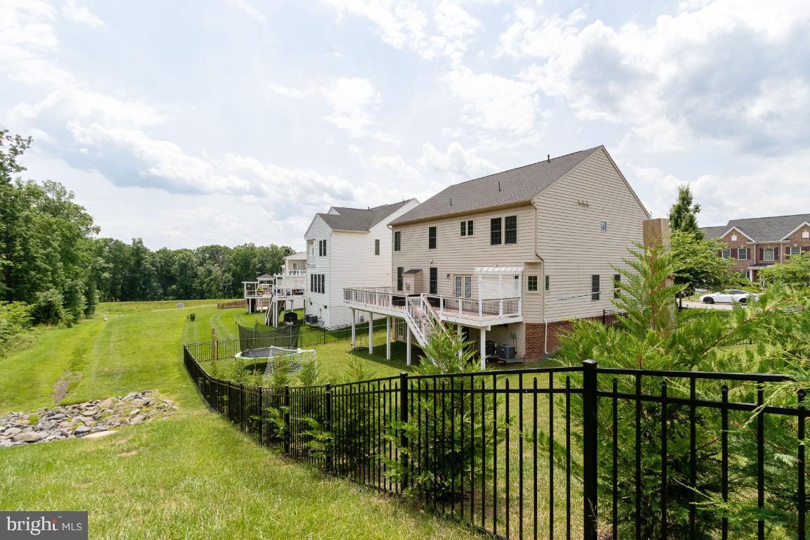 26030 BLACKBERRY KNOLL COURT