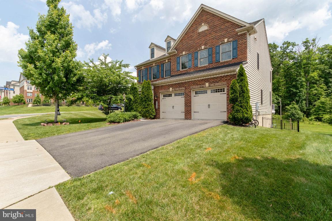 26030 BLACKBERRY KNOLL COURT