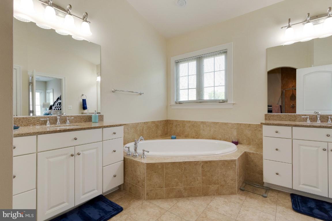 26030 BLACKBERRY KNOLL COURT