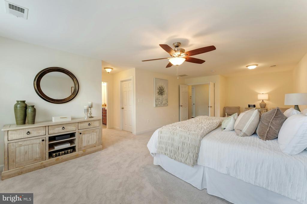 41706 Deer Grass Ter