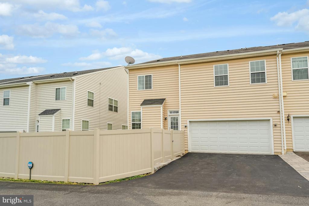 41706 Deer Grass Ter
