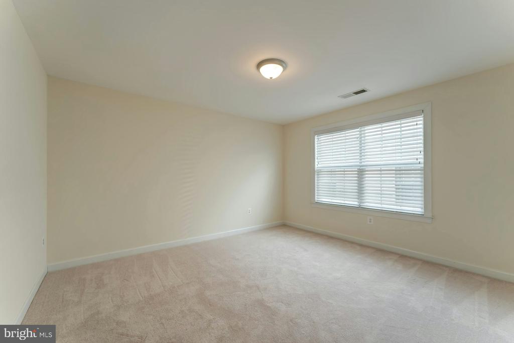 41706 Deer Grass Ter