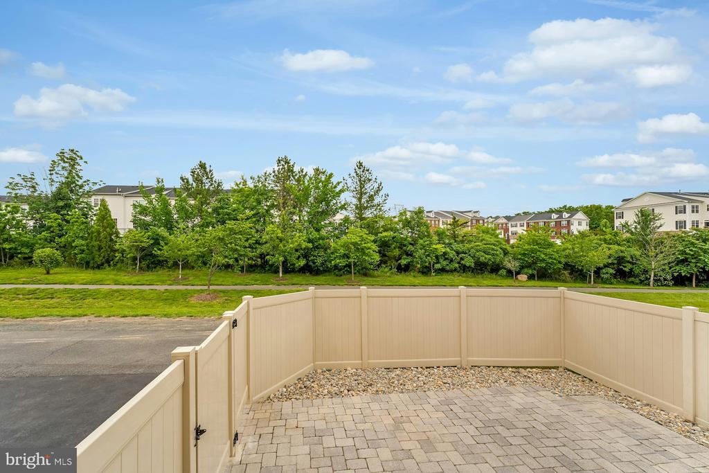 41706 Deer Grass Ter