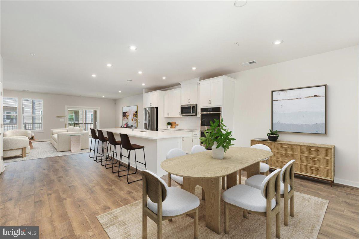 44485 WOLFHOUND SQ