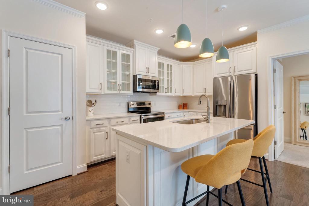 23630 Havelock Walk Ter #205