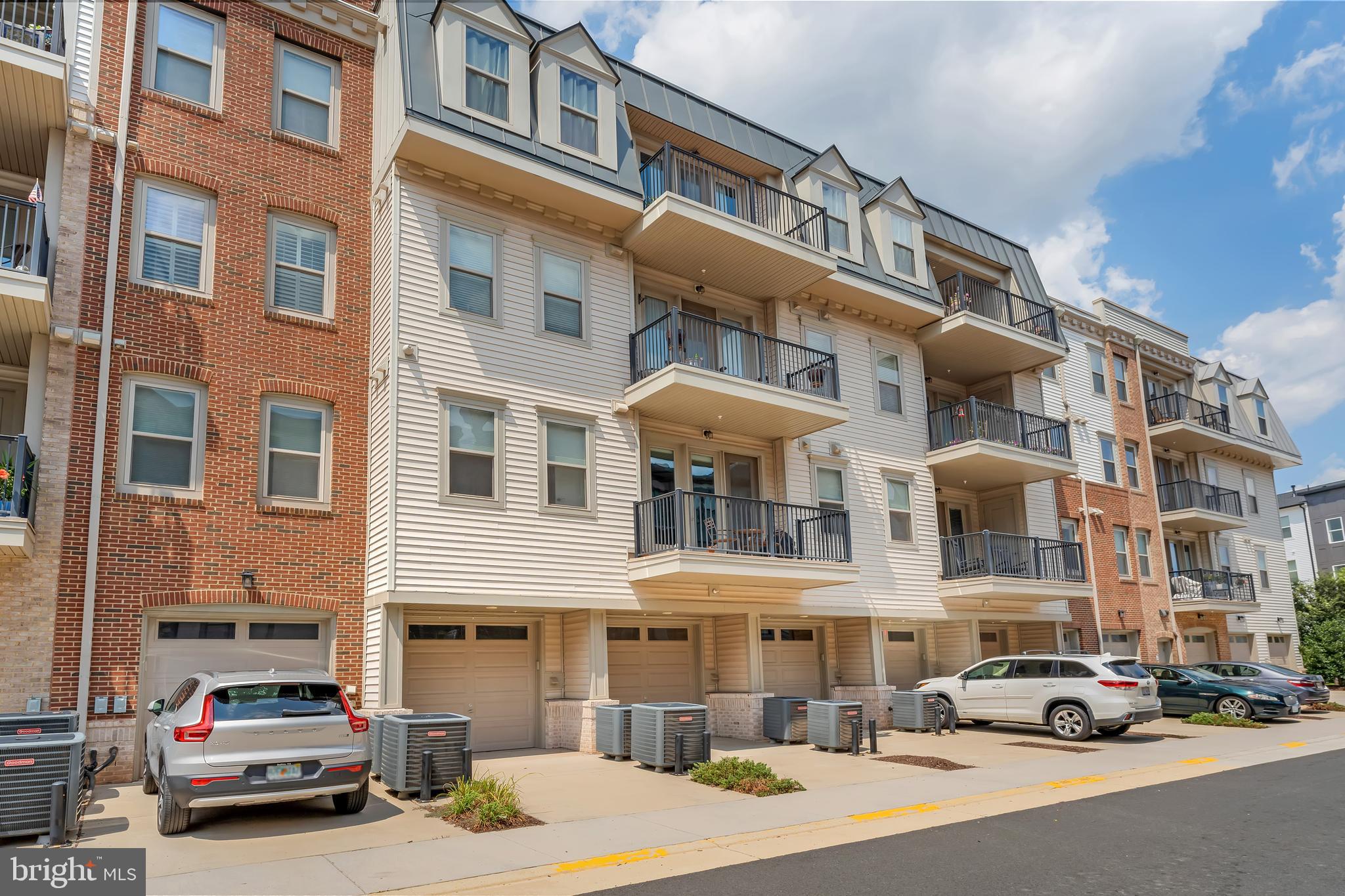 23630 Havelock Walk Ter #205