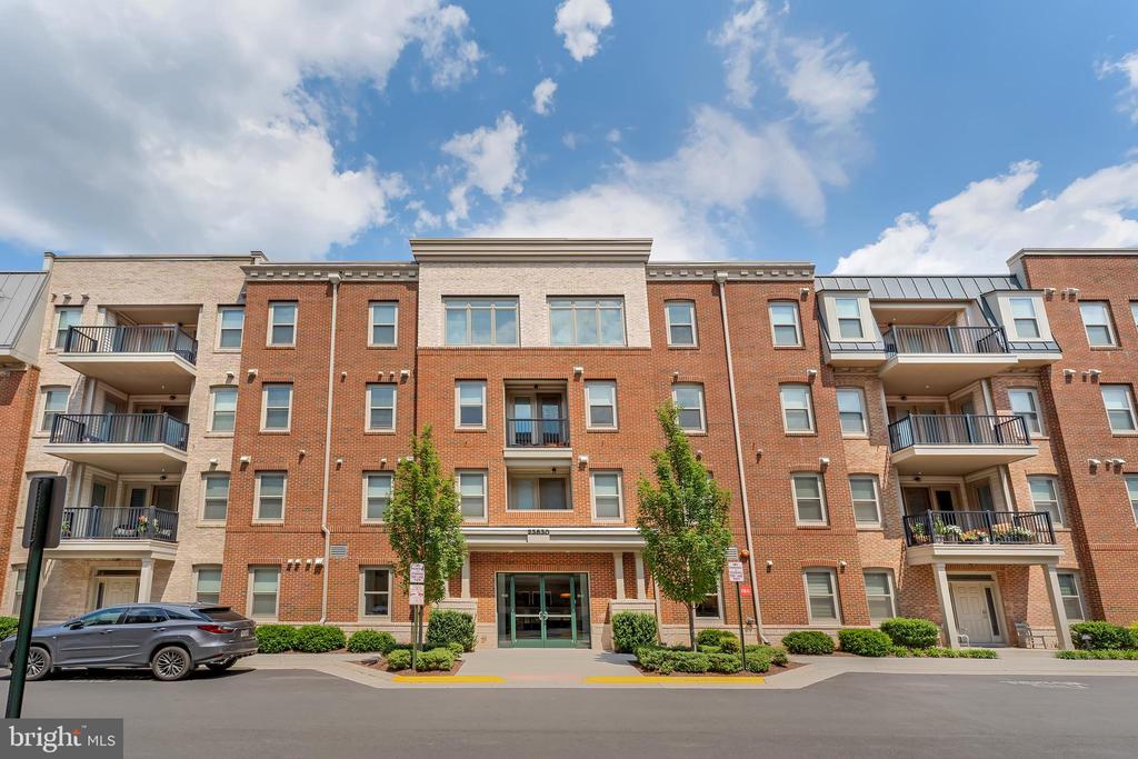 23630 Havelock Walk Ter #205