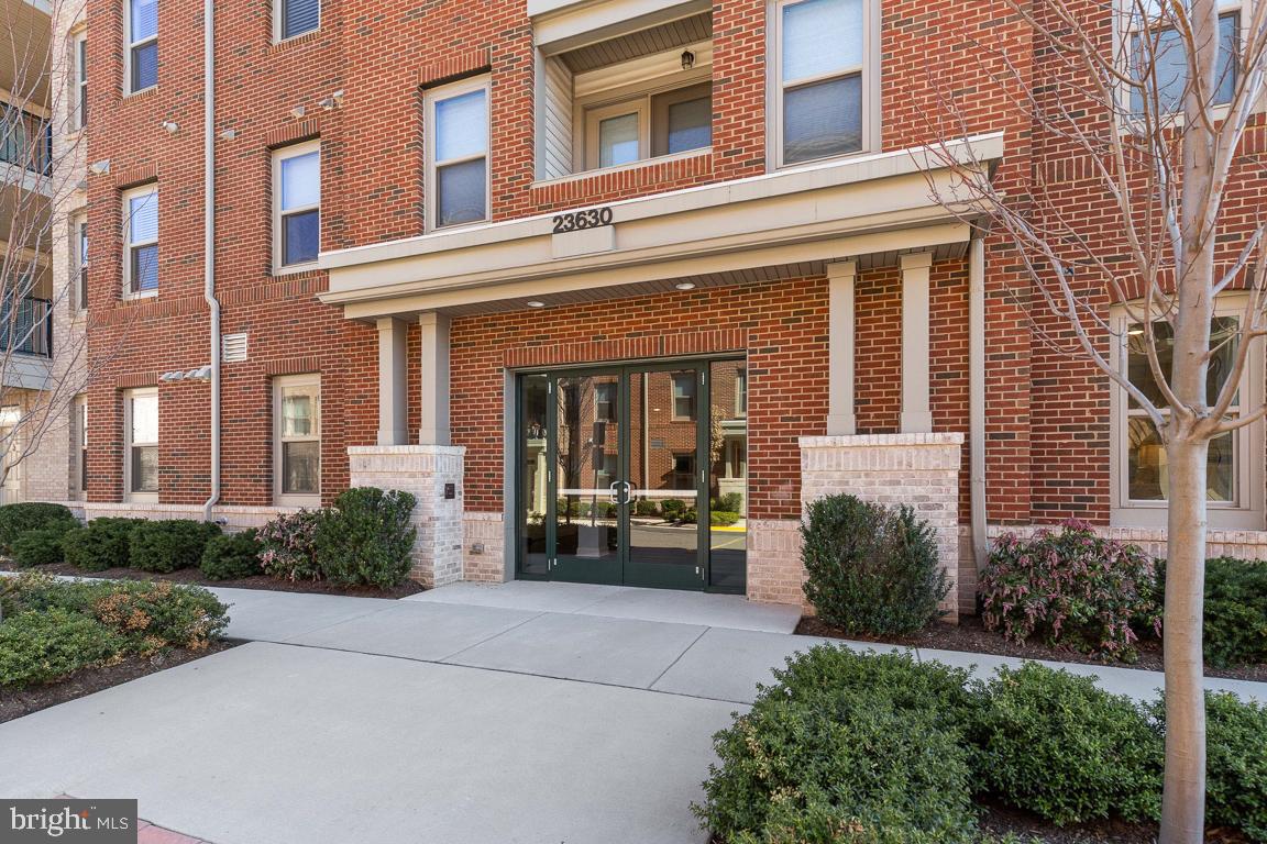 23630 Havelock Walk Ter #205
