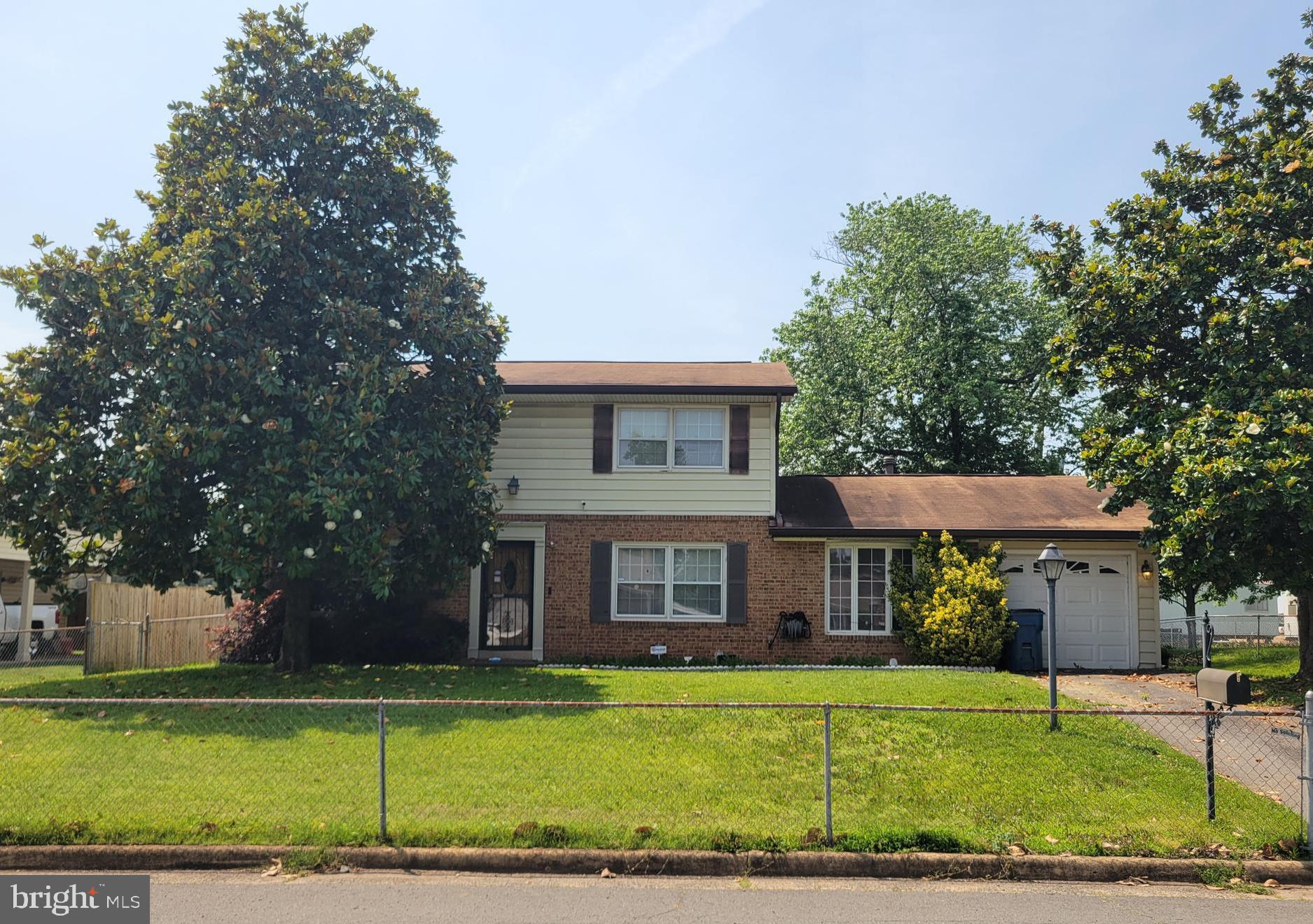 717 N York Rd