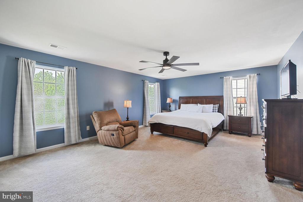 42240 Palm Cove Ct
