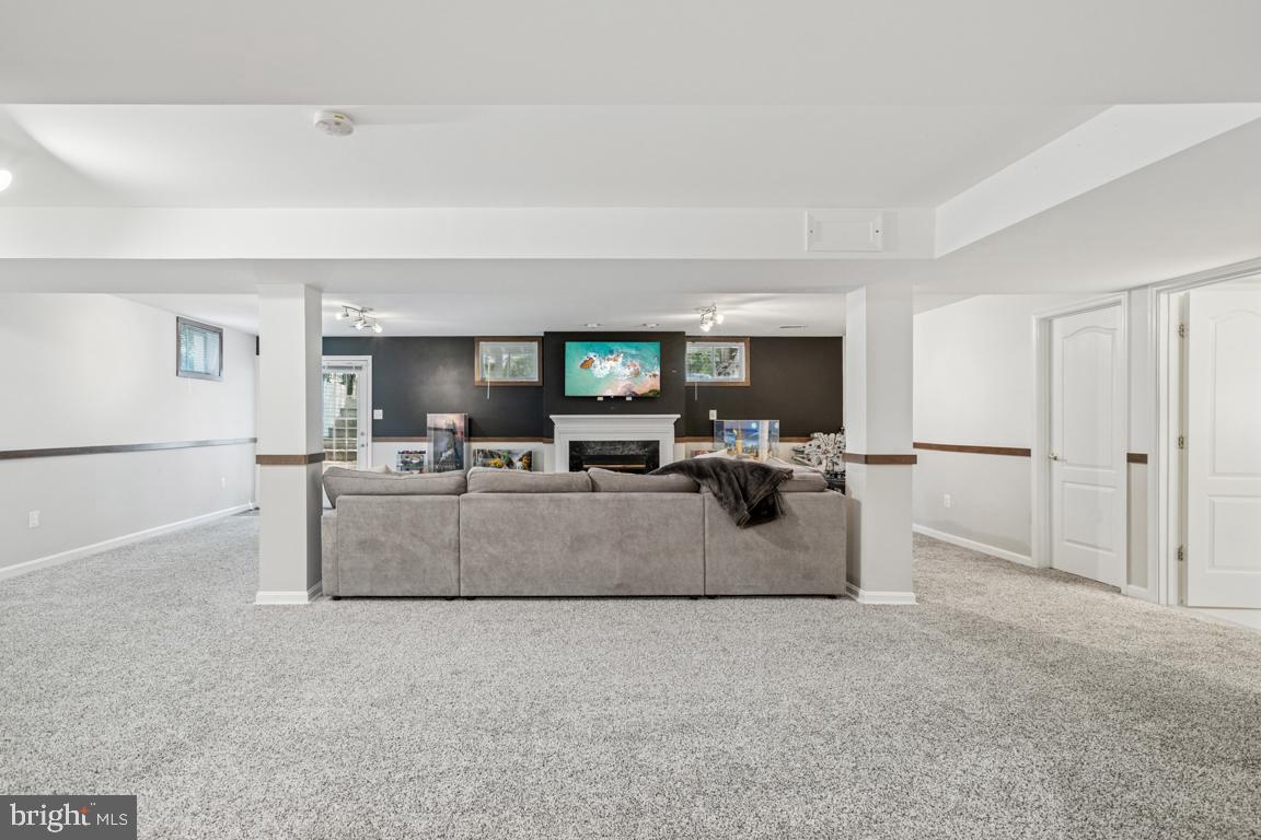 42893 Vestals Gap Dr