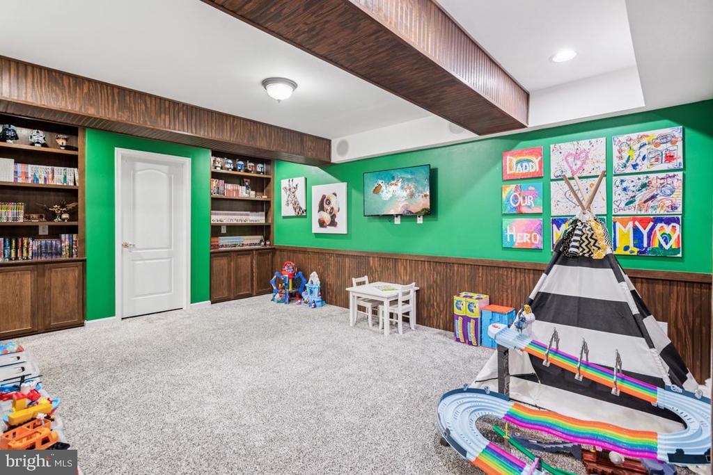 42893 VESTALS GAP DRIVE