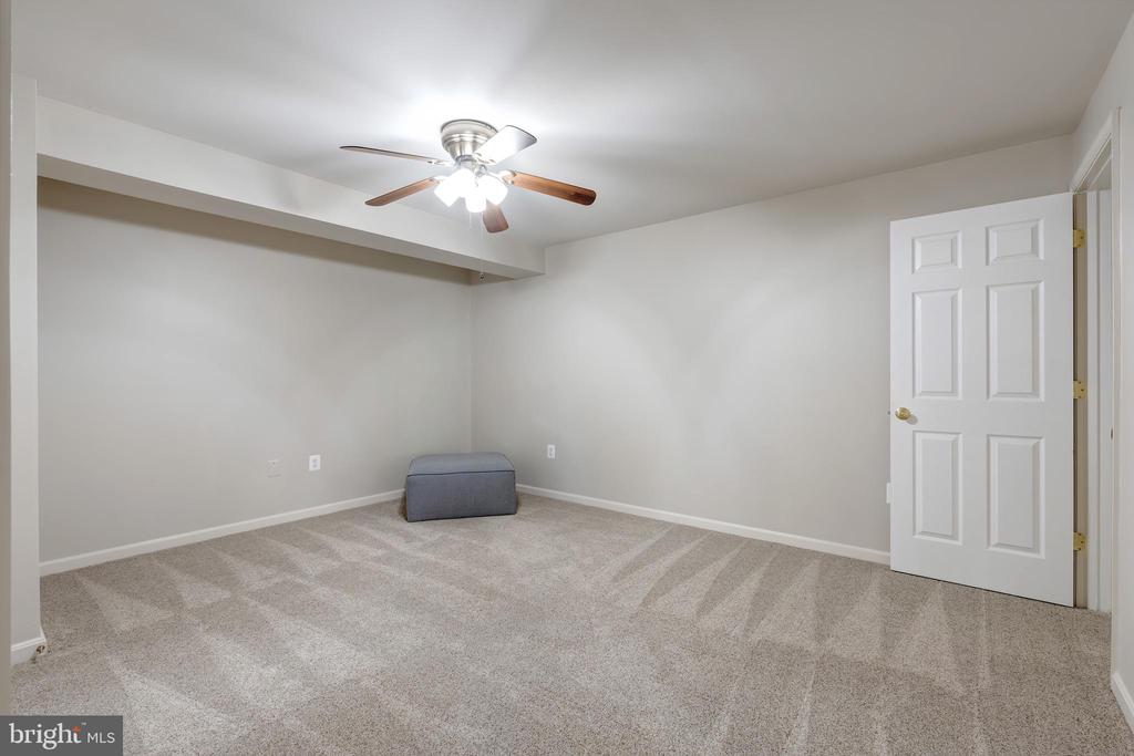 317 N Old Dominion Ln