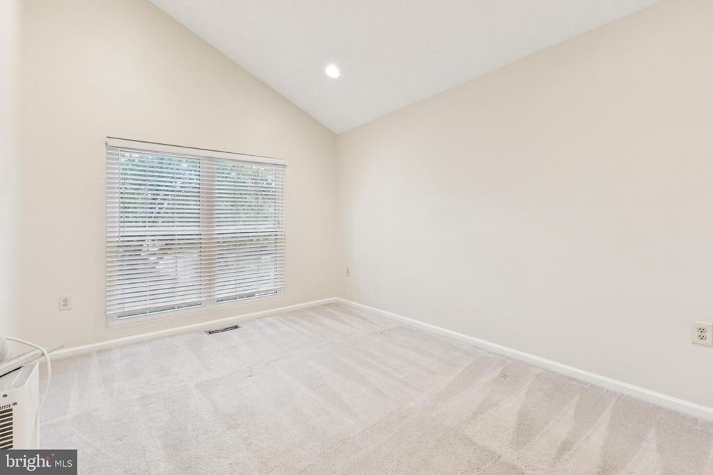 507 FOXRIDGE DR SW