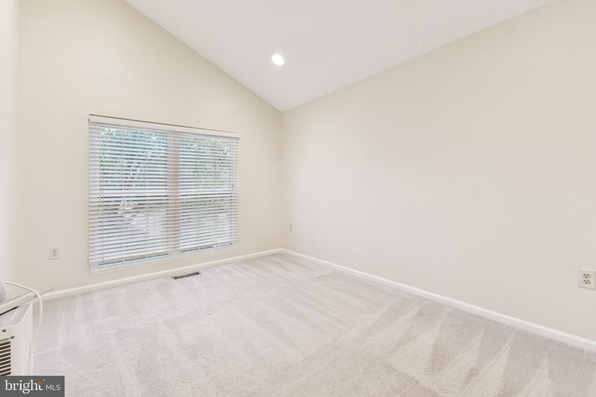 507 FOXRIDGE DR SW
