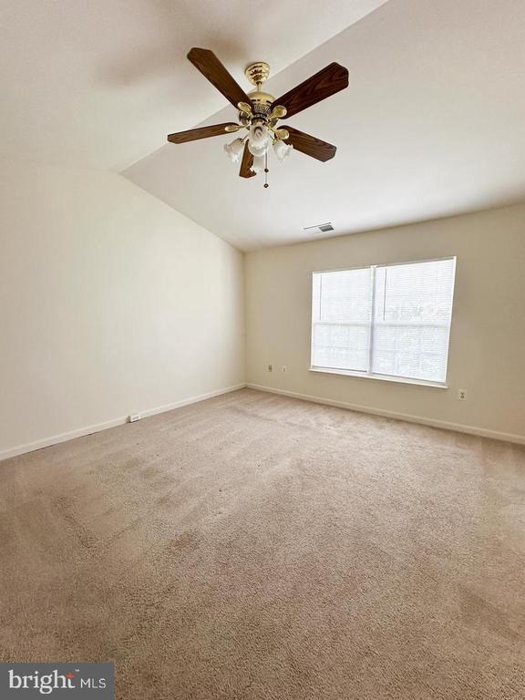 47357 DARKHOLLOW FALLS TER