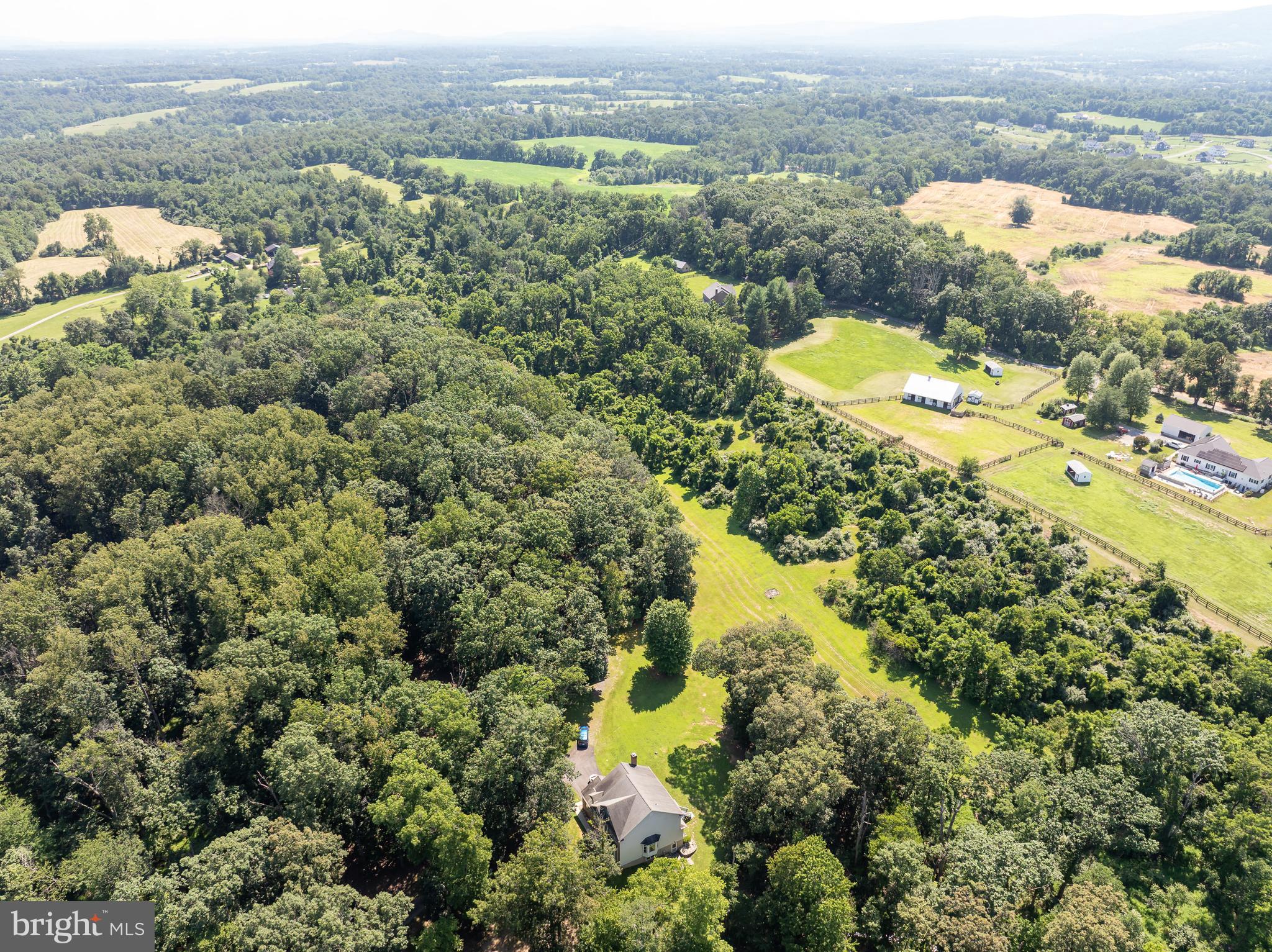 19033-19033 Otley Rd