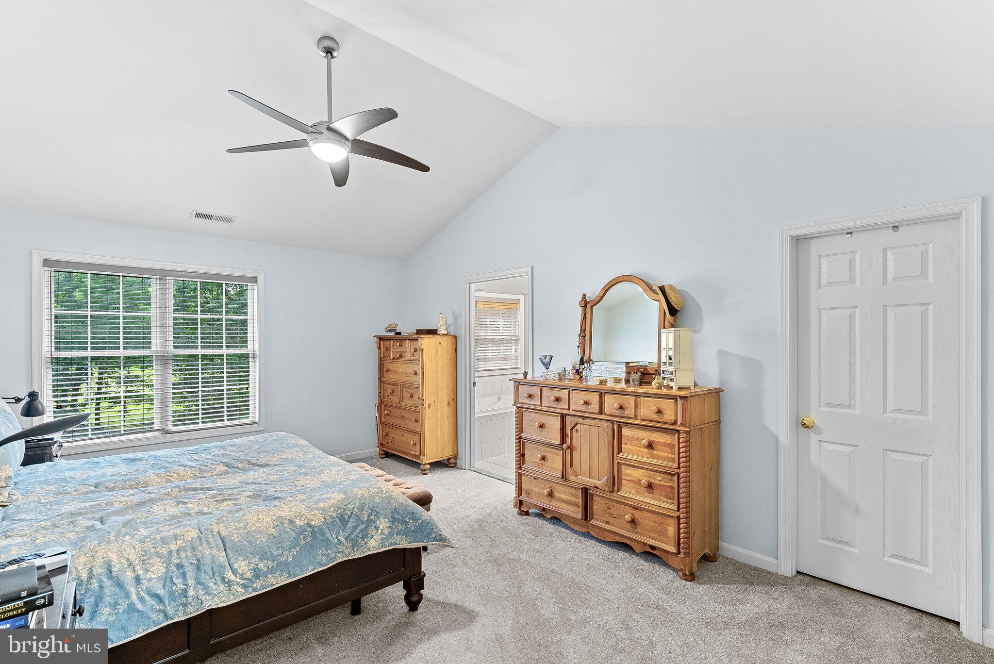 19033-19033 Otley Rd