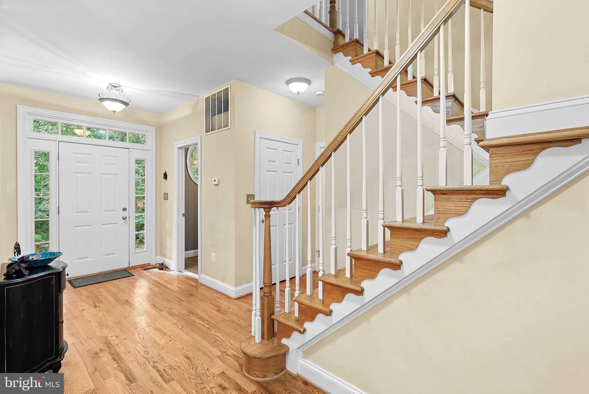 19033-19033 Otley Rd