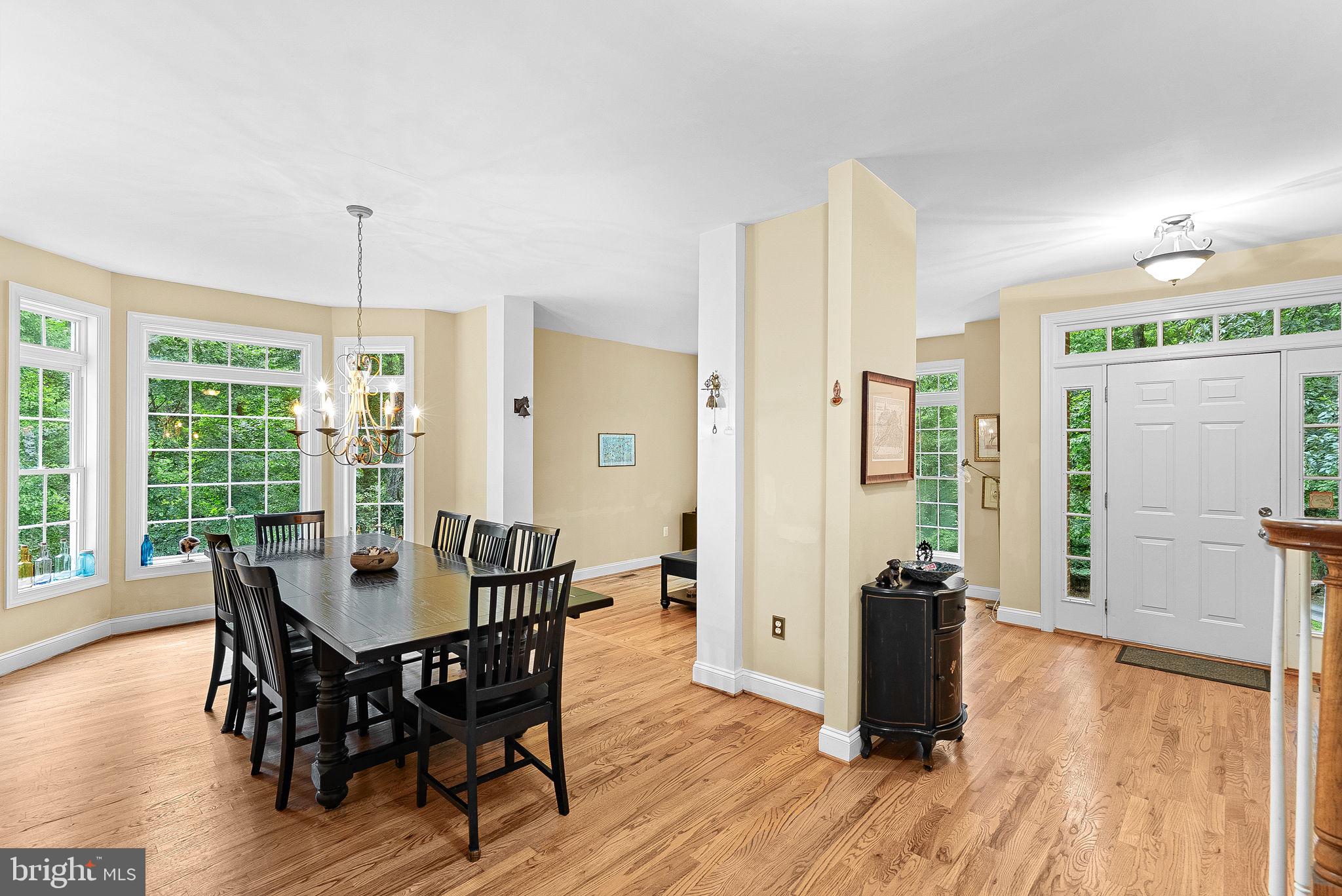 19033-19033 Otley Rd