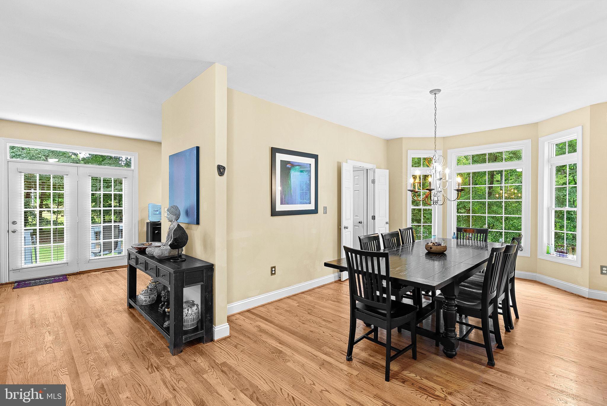 19033-19033 Otley Rd