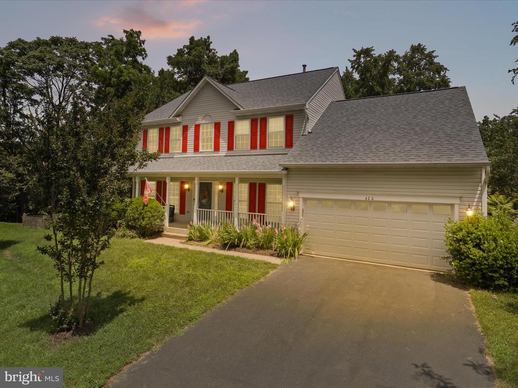 420 Heronwood Ct