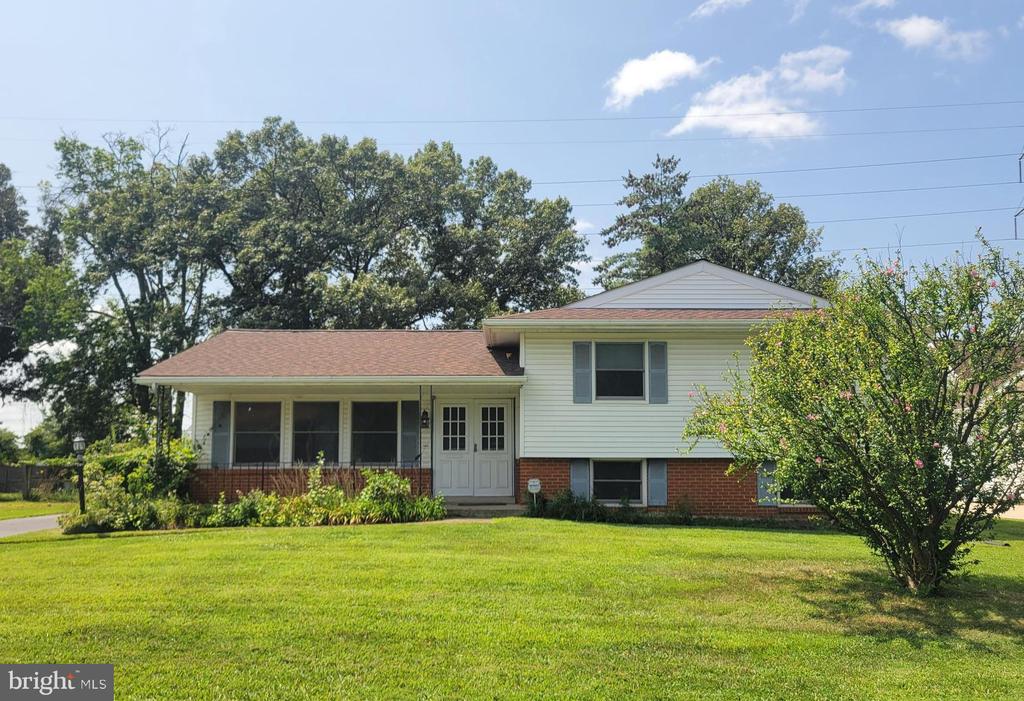 214 WILLIAMSBURG ROAD