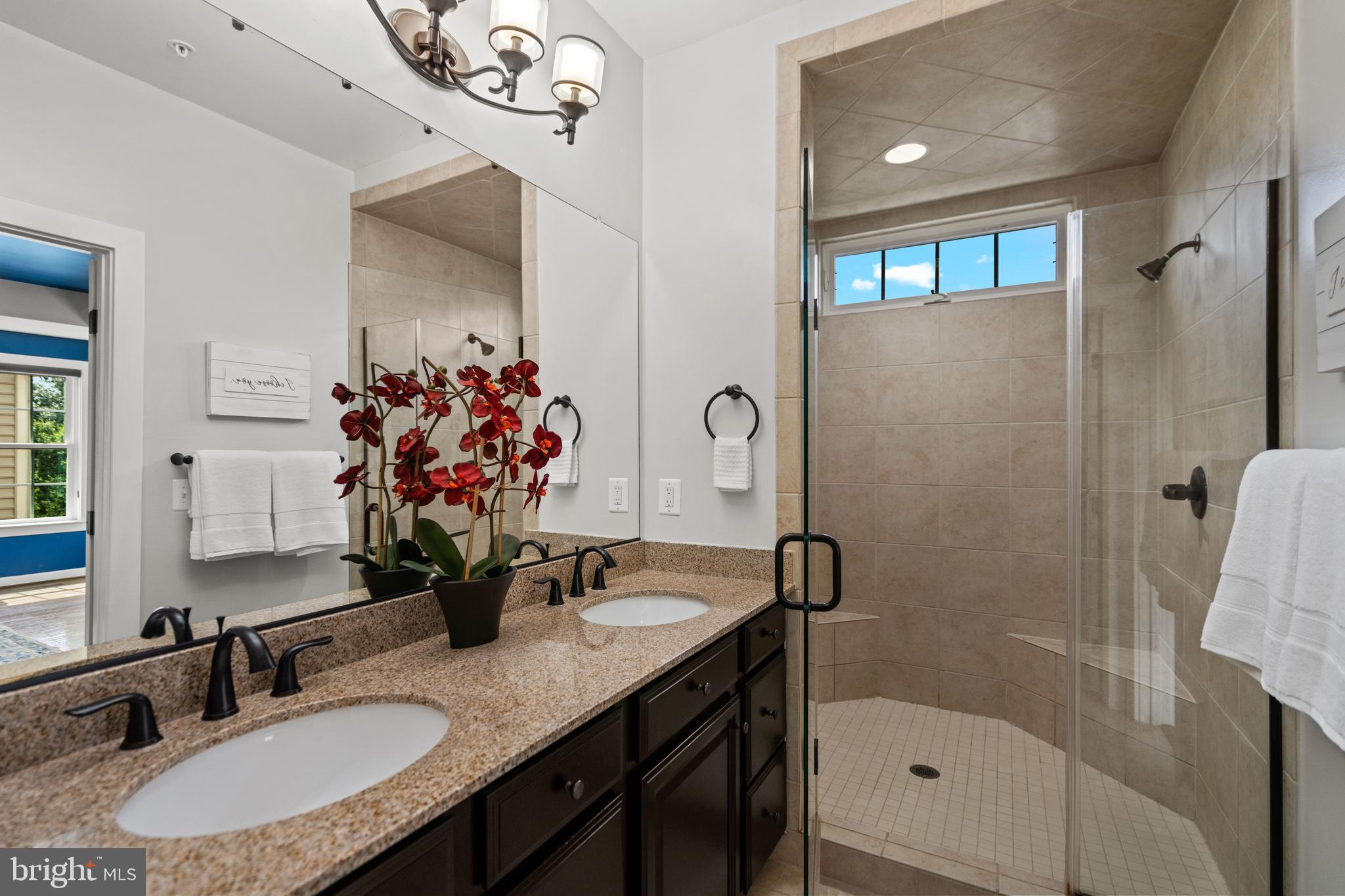 42665 Burbank Ter