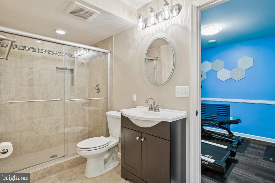 18993 Longhouse Pl