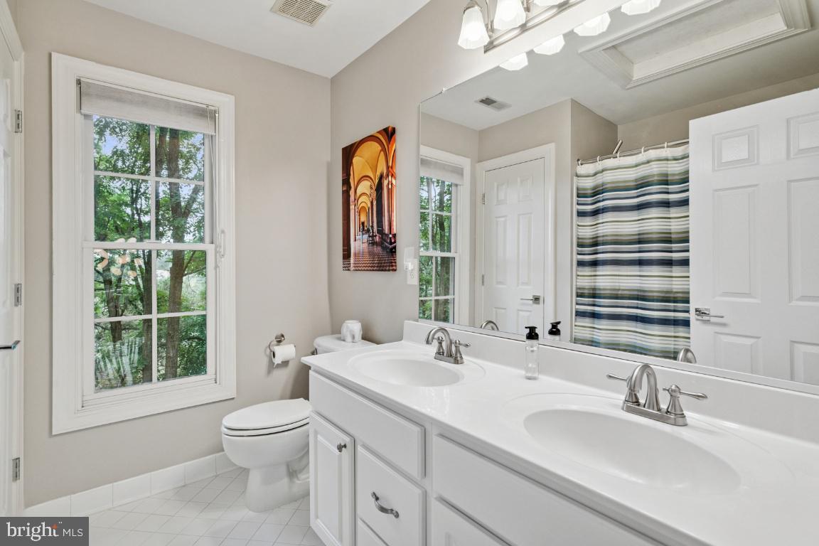 18993 Longhouse Pl
