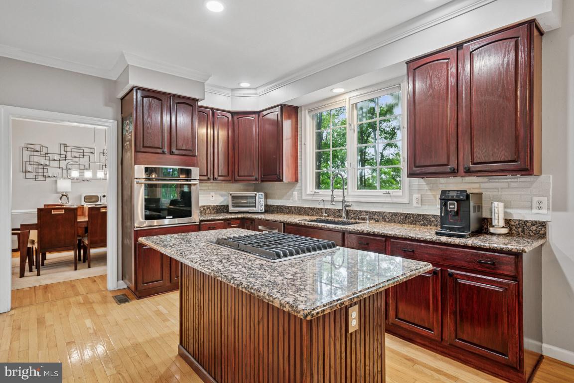 18993 Longhouse Pl