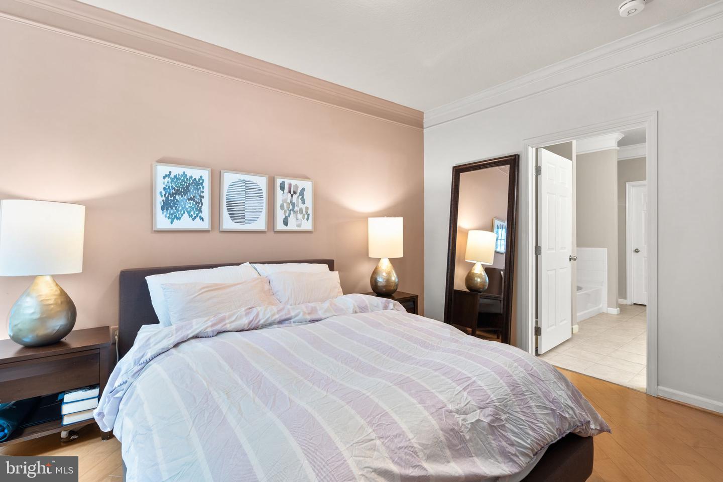510 SUNSET VIEW TER SE #101