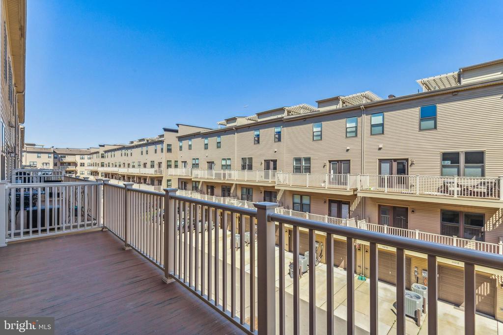 20538 MILBRIDGE TER