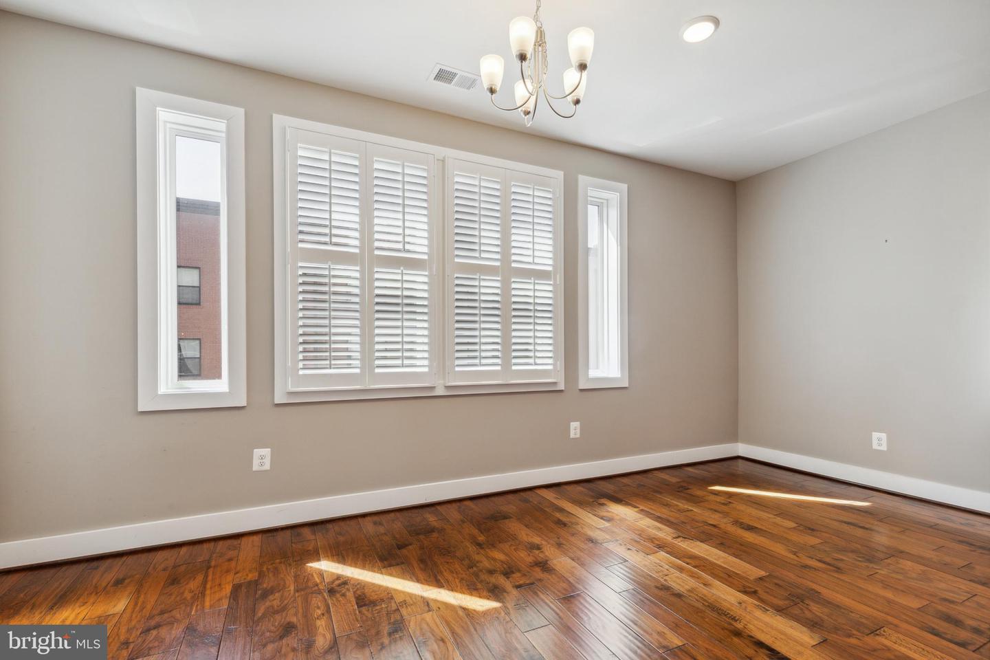 20538 MILBRIDGE TER
