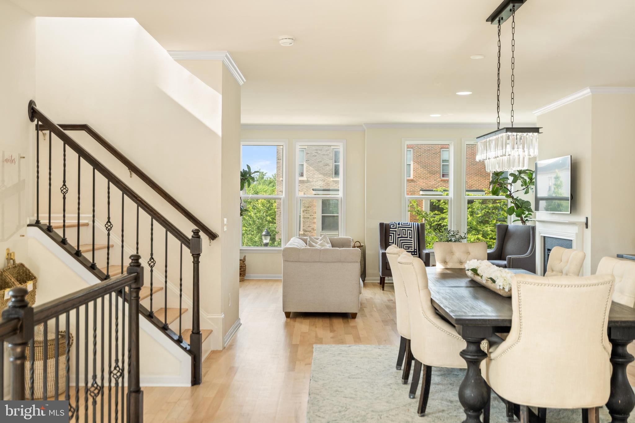 42265 Hampton Woods Ter