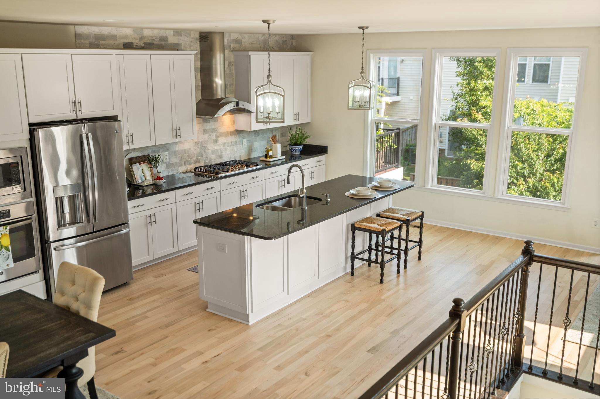 42265 Hampton Woods Ter