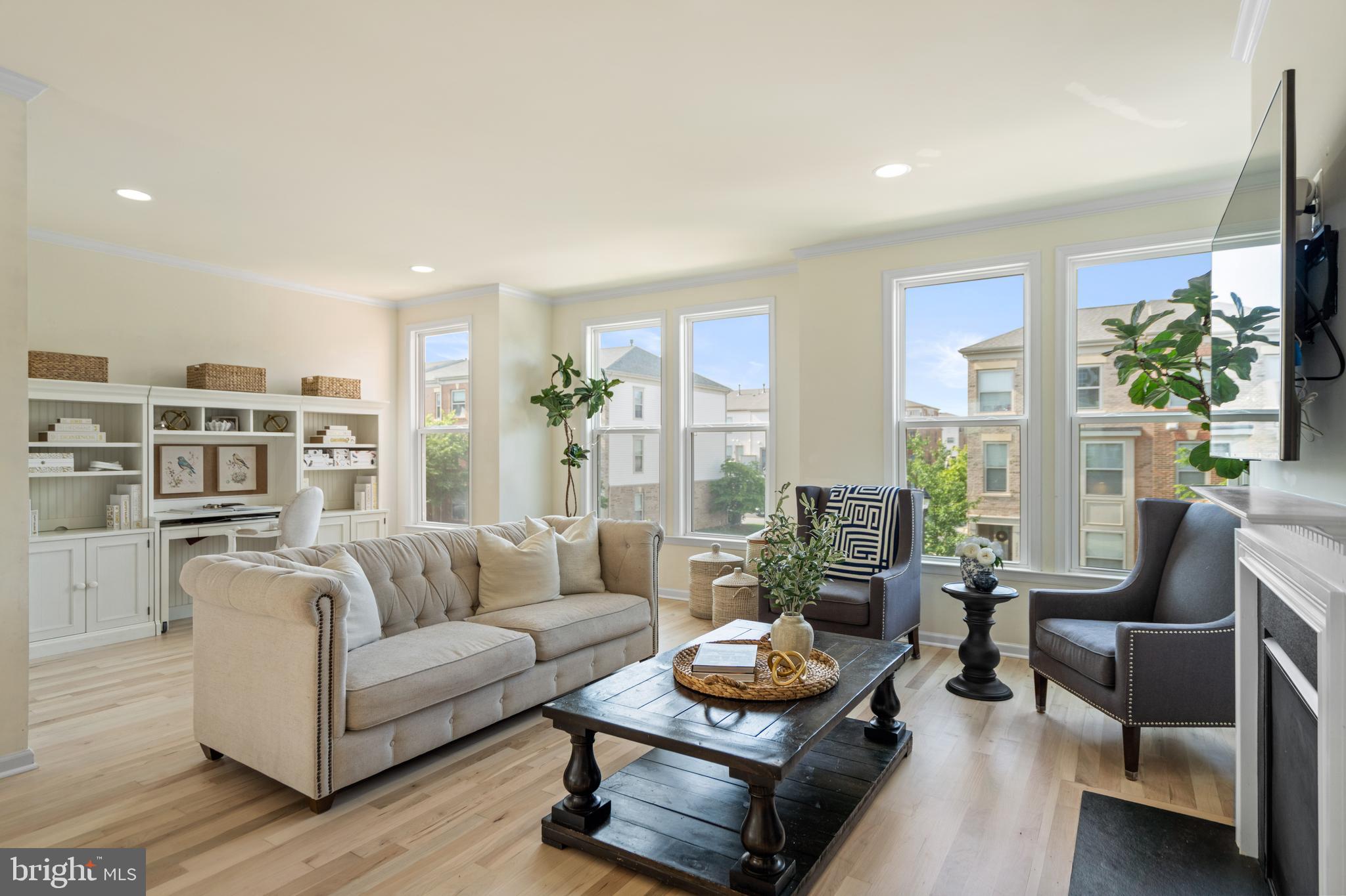 42265 Hampton Woods Ter
