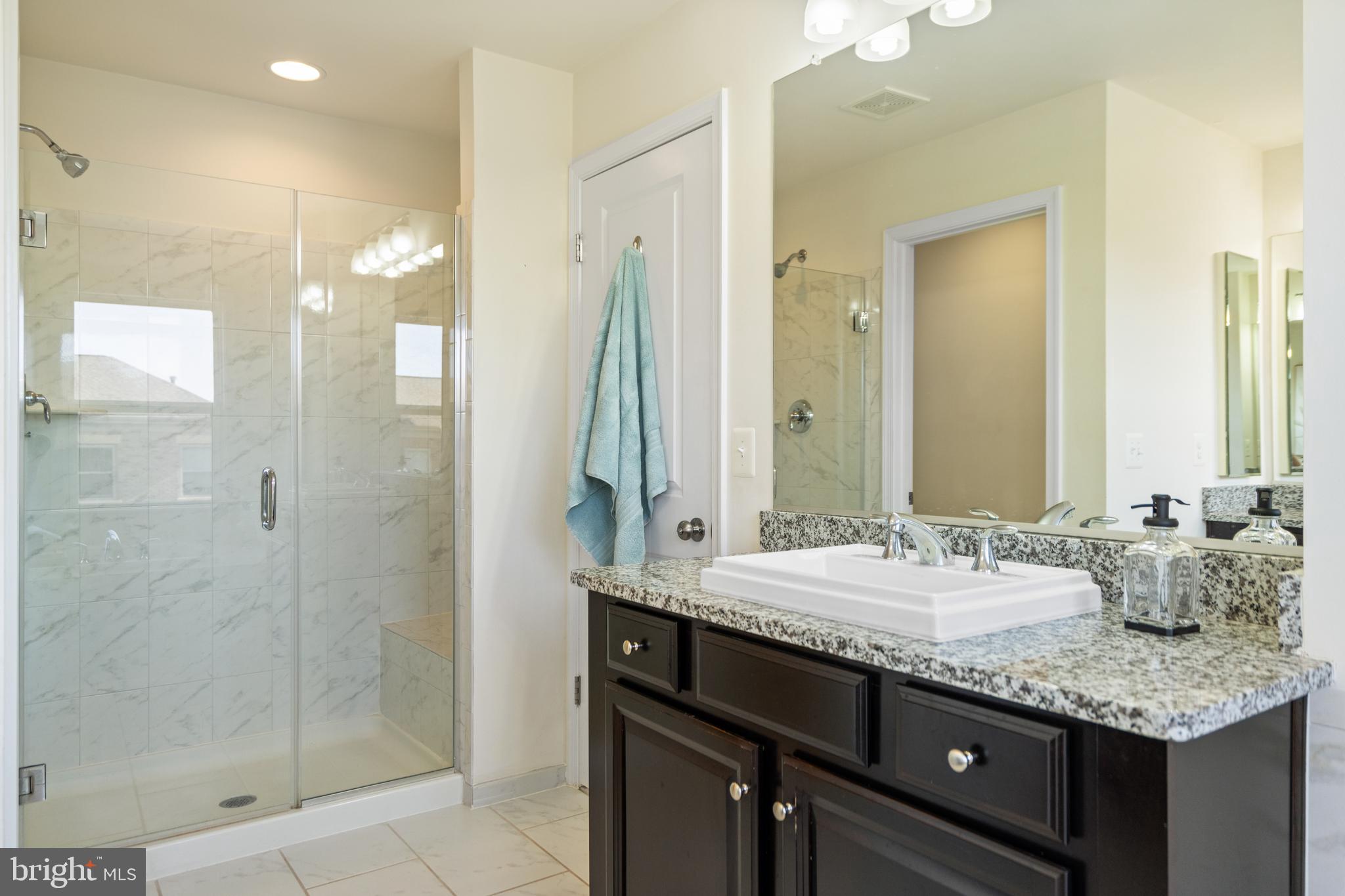 42265 Hampton Woods Ter
