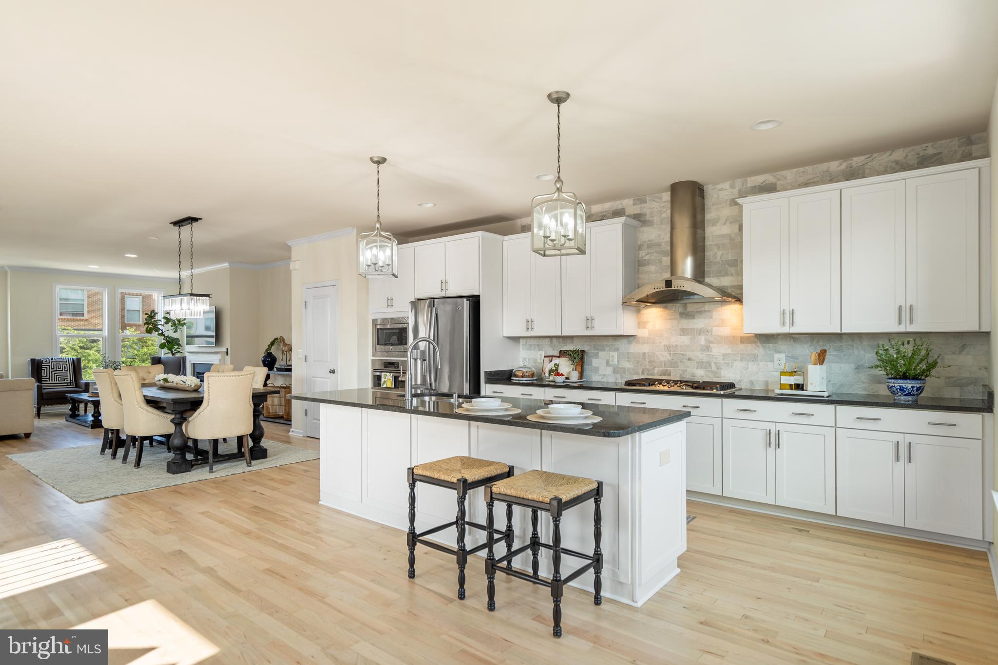 42265 Hampton Woods Ter