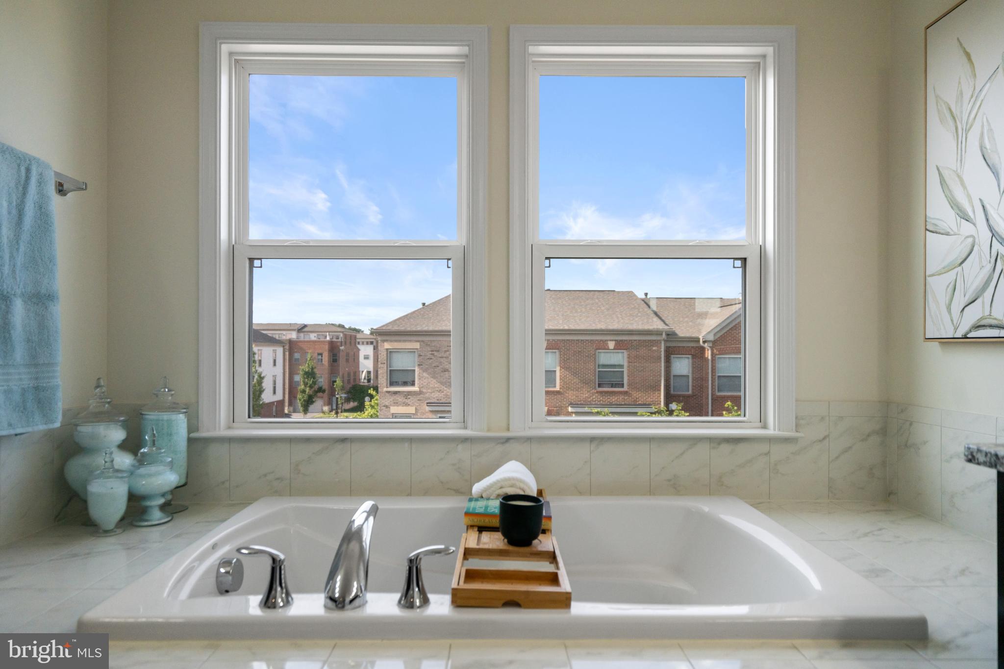 42265 Hampton Woods Ter