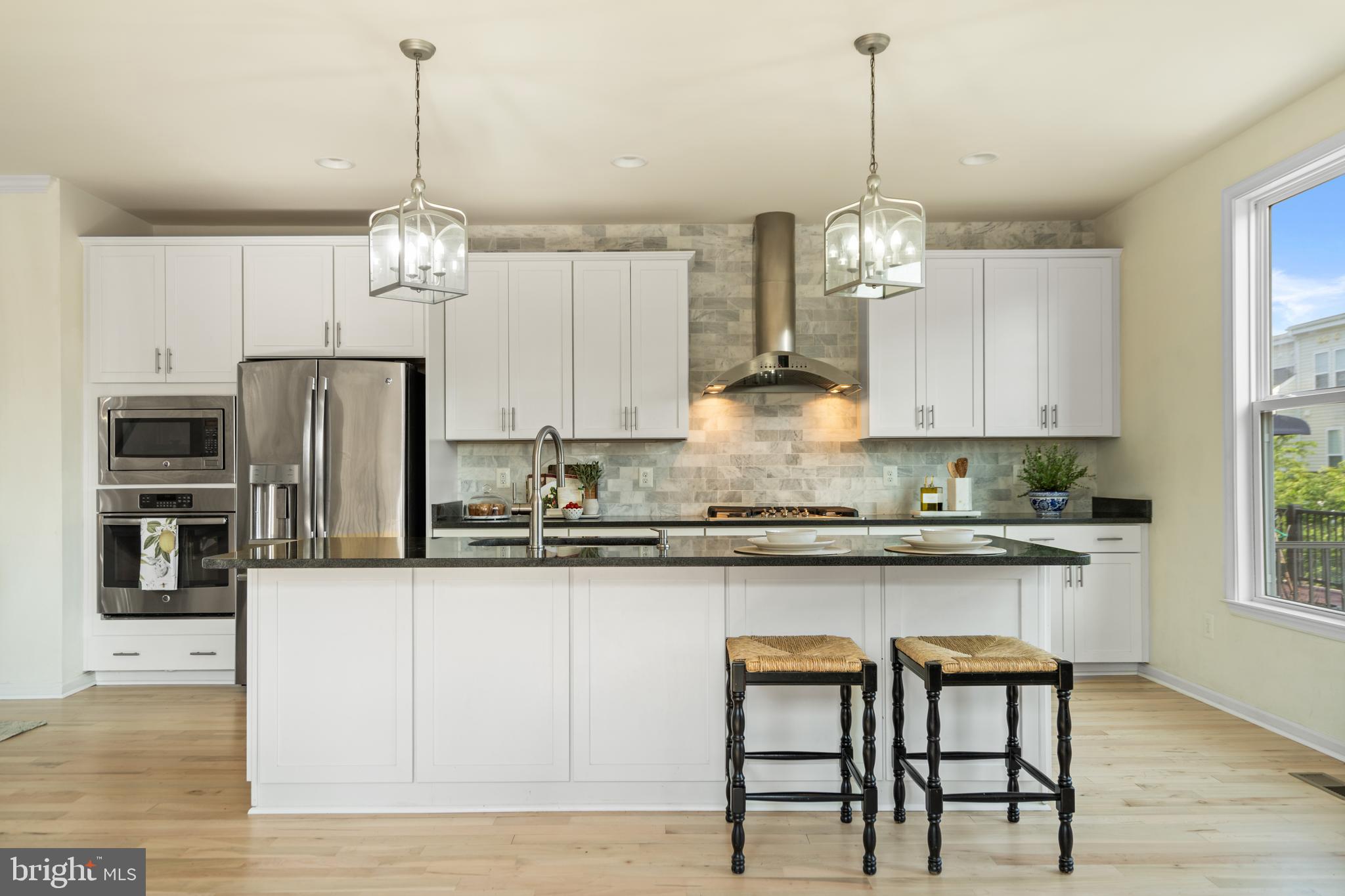 42265 Hampton Woods Ter