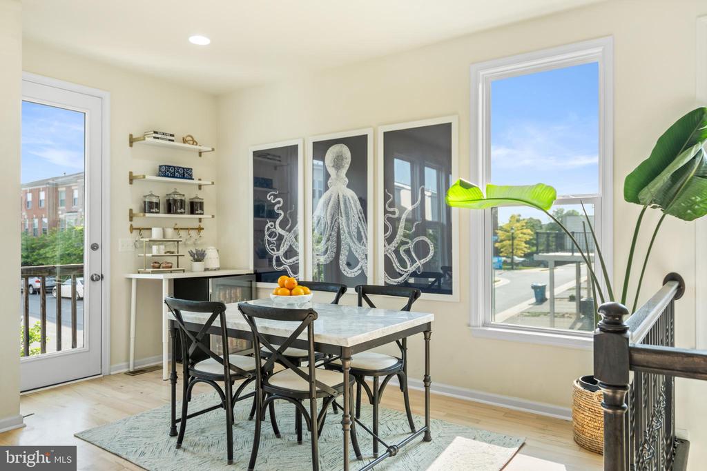42265 Hampton Woods Ter