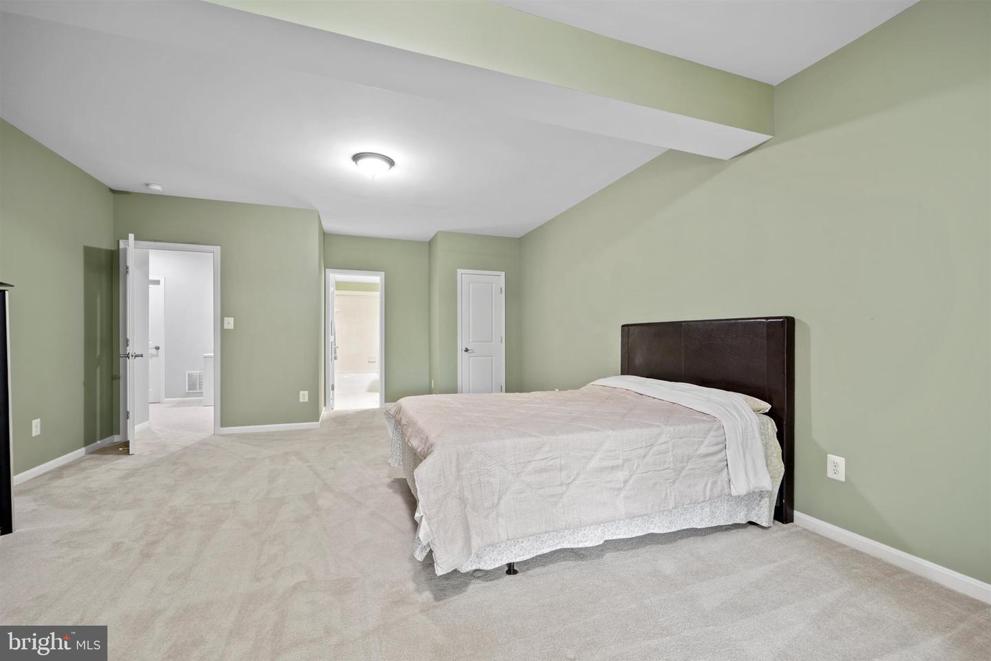 20585 Wild Meadow Ct