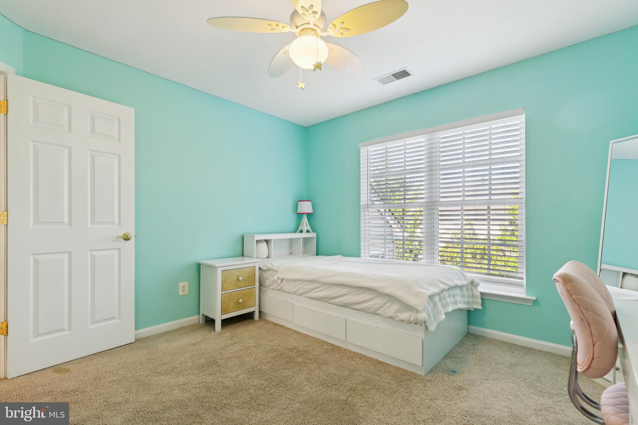 24769 Stone Pillar Dr