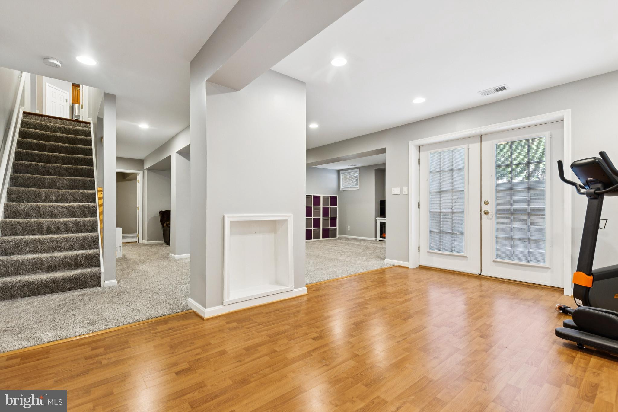 24769 Stone Pillar Dr